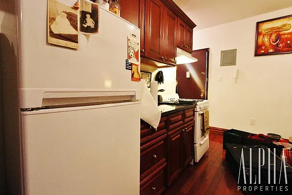 Rented by Alpha Properties NYC I LLC | media 27