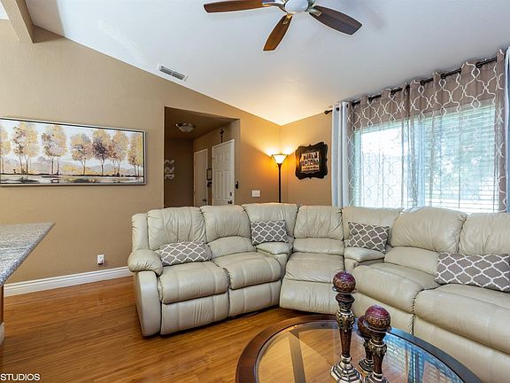 3rd image of 8153 San Remo Way
