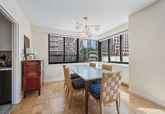 4th image of 351 E 84th St APT 2D