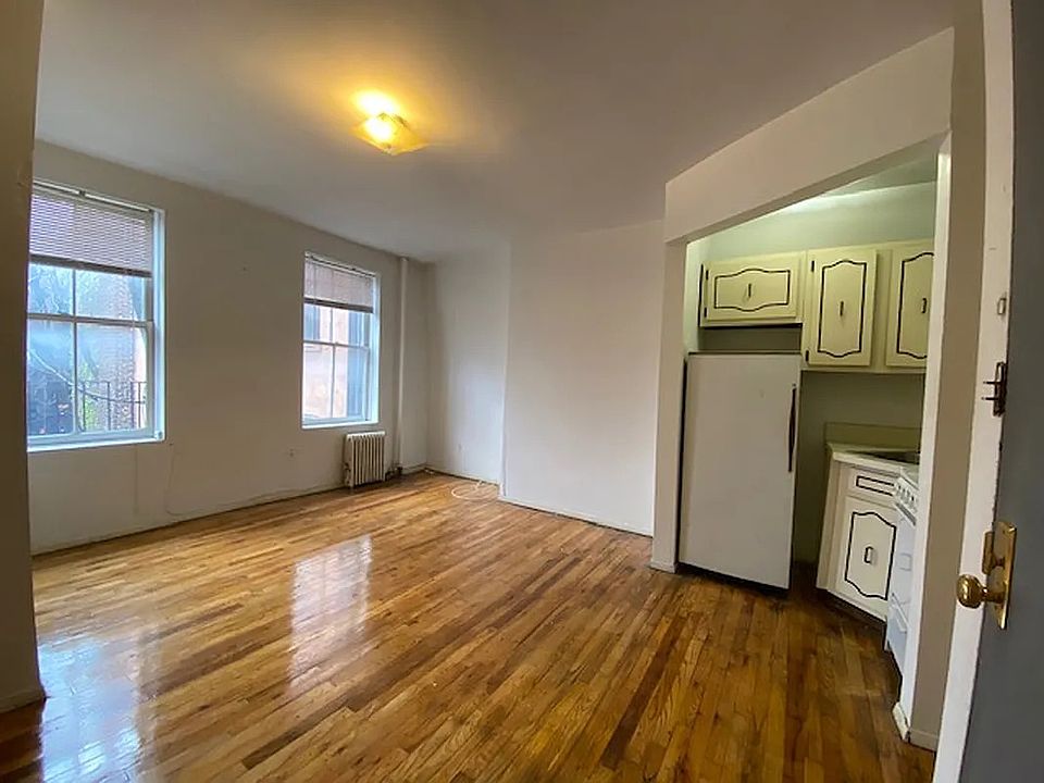1st image of 93 1/2 E 7th St #3R