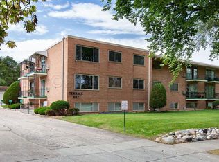607 7th St S APT 22, Fargo, ND 58103