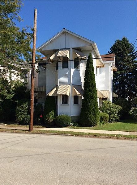 1st image of 221 S Stewart St