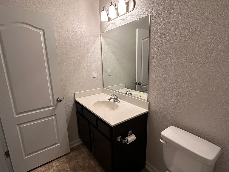 4976 Almandine Ave — Photo 26