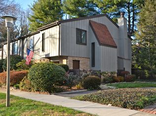 1735 Ivy Oak Sq #7, Reston, VA 20190