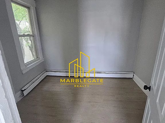 5th image of 644 15th Ave #11