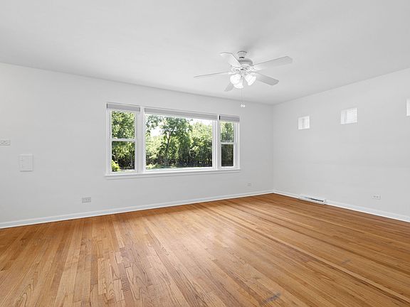 4th image of 8614 W 26th St
