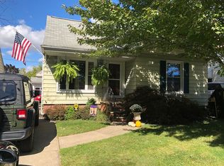 12319 Reindeer Ave, Garfield Heights, OH