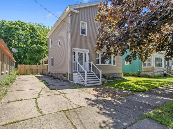 66 W Albany St, Oswego, NY 13126