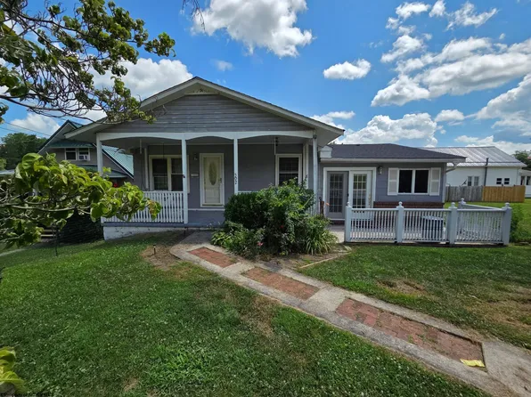 502 Chestnut St, Parsons, WV 26287