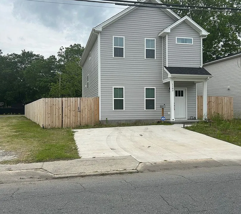 1103 Peartree Rd