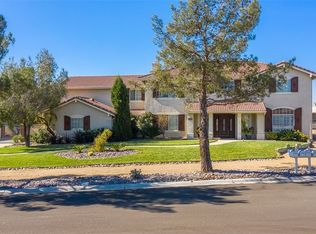 2372 Stallion Dr, Norco, CA 92860