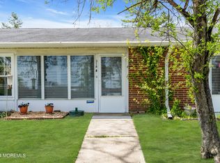 318B Coventry Ct, Lakewood, NJ