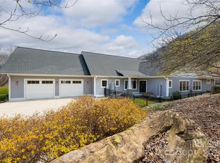 59 Rice Dr, Waynesville, NC 28785