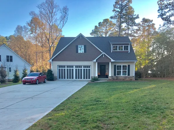 582 Isle Of Pines Rd, Mooresville, NC 28117