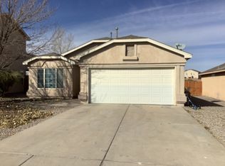 625 Valley Meadows Dr NE, Rio Rancho, NM 87144