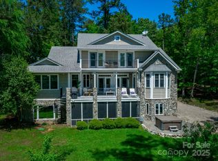 668 Wateree Key Ct, Winnsboro, SC 29180