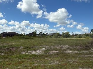 1722 NW 14th St, Cape Coral, FL 33993