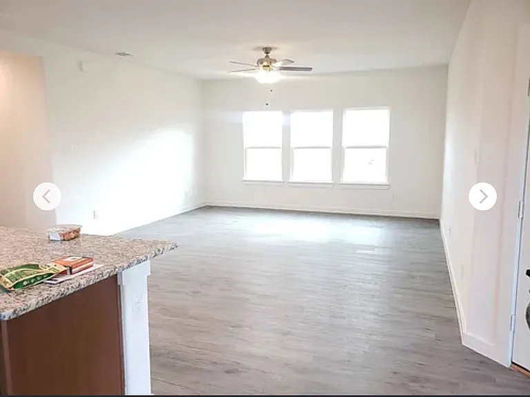 10501 Cedar Ct — Photo 22