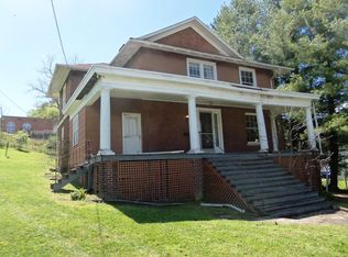116 East St, Bluefield, VA 24605