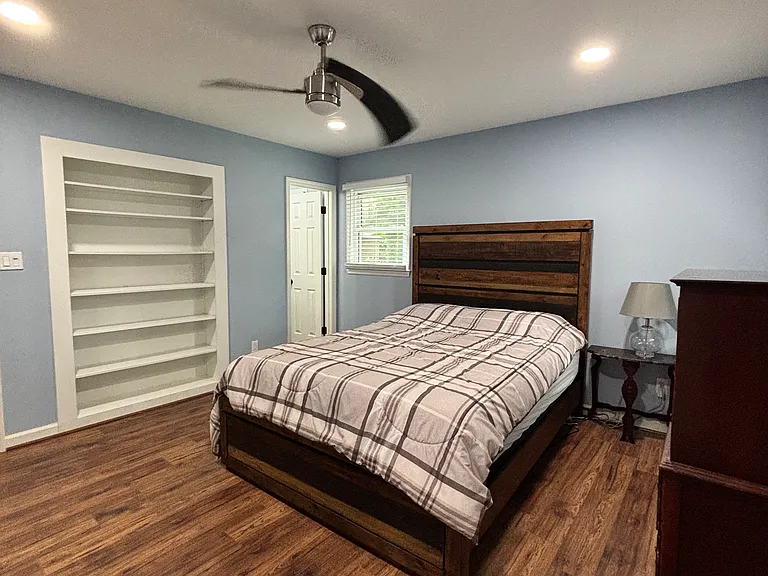 5340 Carillon Dr #1 — Photo 8