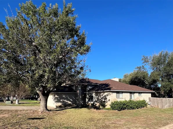 1103 Deepwoods Trl, Leander, TX 78641