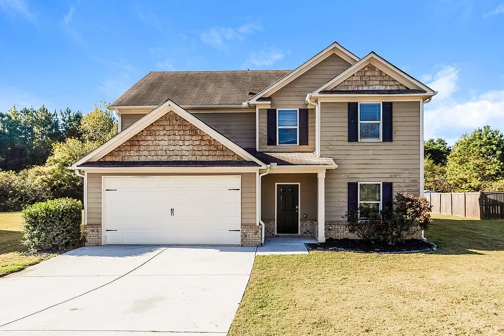 4 bed, 2.5 bath, 2052 sqft, $1,960 — Photo 1
