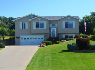 410 7th St SE, Glenwood, MN 56334