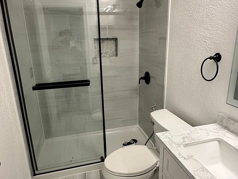 1st image of 5456 Black Ave