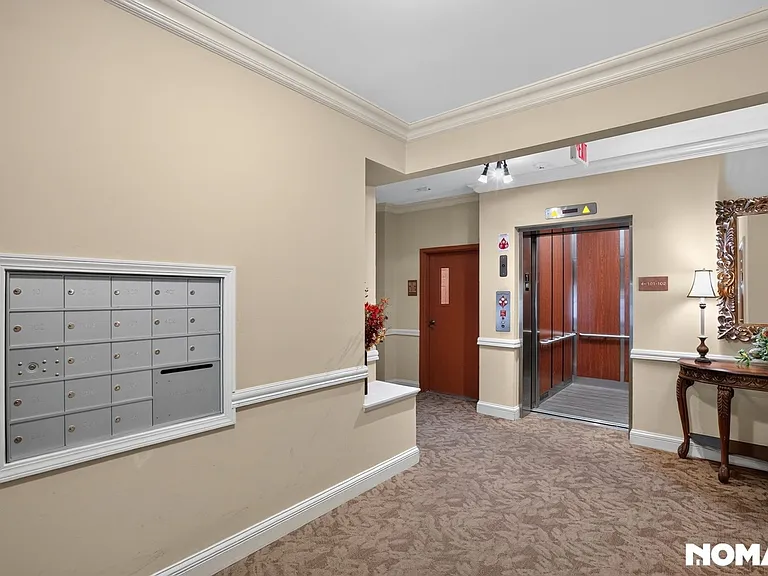 100 Edelen Station Pl #204 — Photo 4