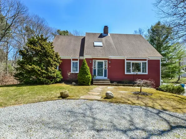 3 Estrella Lane, Teaticket, MA 02536
