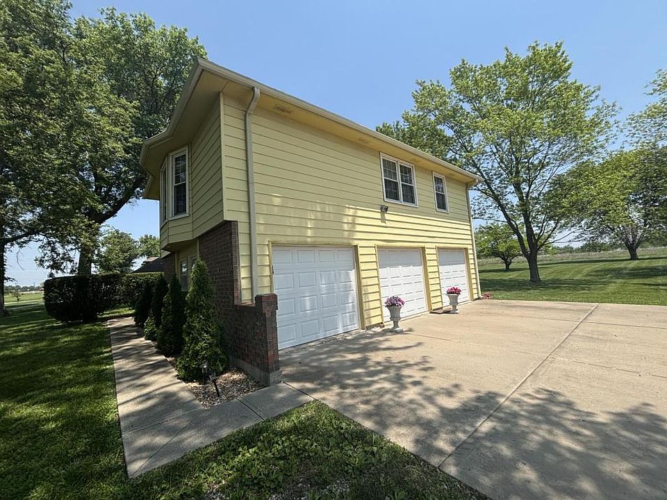 2nd image of 4309 S Buckner Tarsney Rd