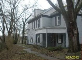 112 French St, East Palestine, OH