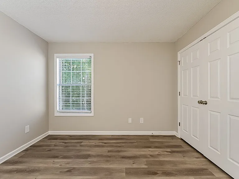 1603 Blossom Dr — Photo 14