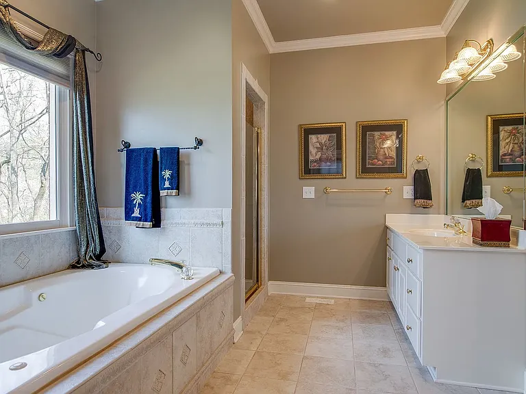 Gentlewind Dr — Photo 38