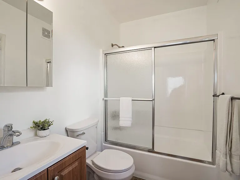 2251 Felspar St — Photo 30