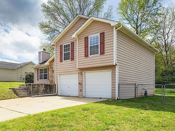 2nd image of 105 Taylor Knoll Way
