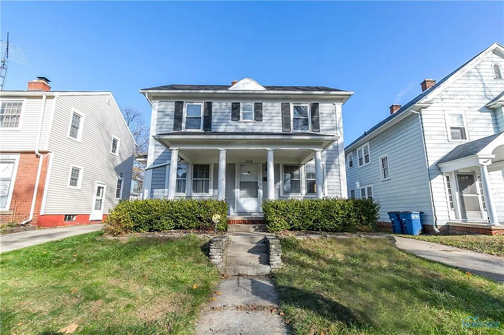 2318 Portsmouth Ave photo 1