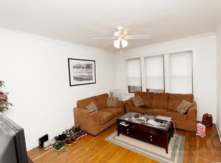 656 W Briar Pl #OB-49/3, Chicago, IL 60657