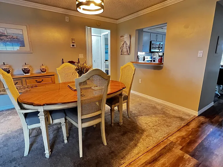 7104 Nantucket Cir #1 — Photo 8