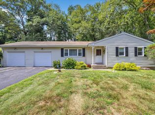 279 Dayton Rd, Trumbull, CT 06611