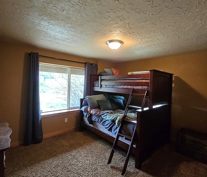 1902 NW Oceania Dr — Photo 41