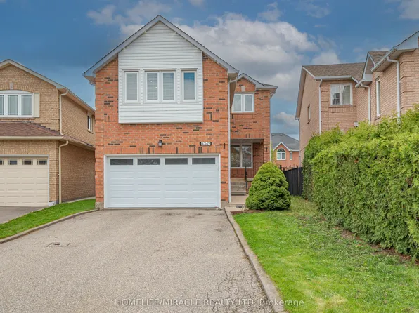5342 Crane Ct, Mississauga, ON L5V 2C4