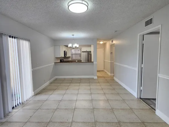 1540 Windorah Way, West Palm Beach, FL