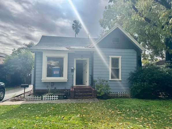 1570 Locust St, Pasadena, CA 91106