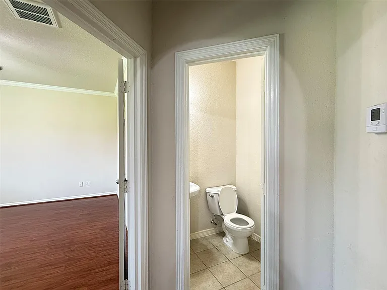 12315 Gentlebrook Dr — Photo 25