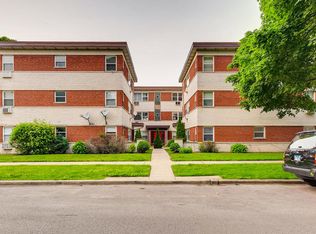 2652 W Rascher Ave APT 105, Chicago, IL 60625