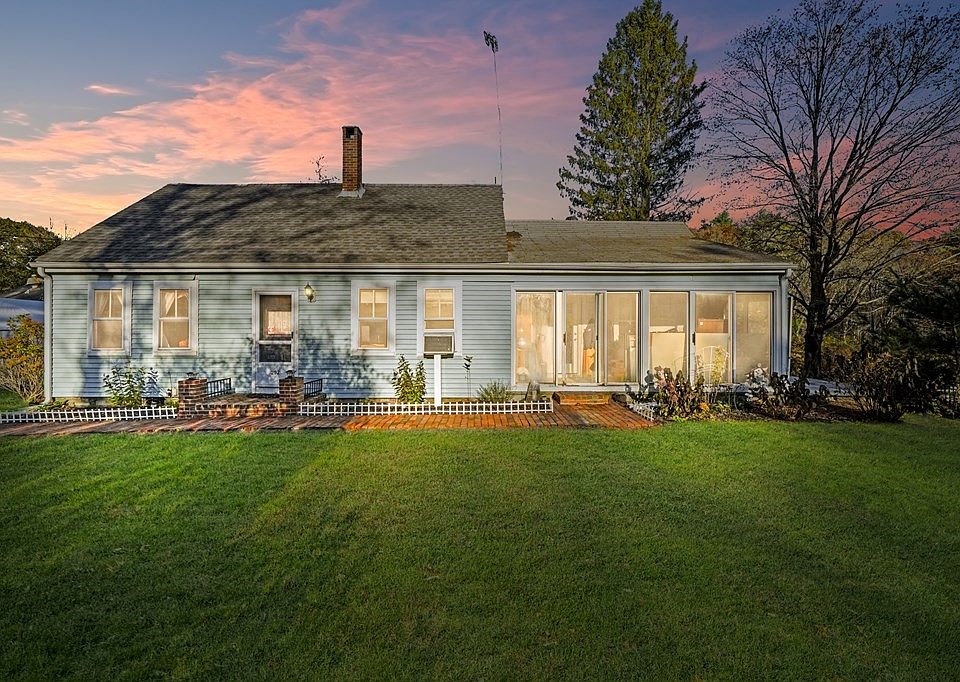 292 New Taunton Ave, Norton, MA 02766 Zillow