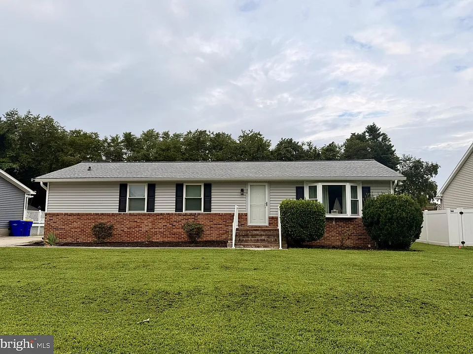 45 Bryan Dr