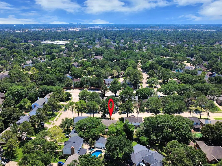 16006 Autumn Falls Ln — Photo 50