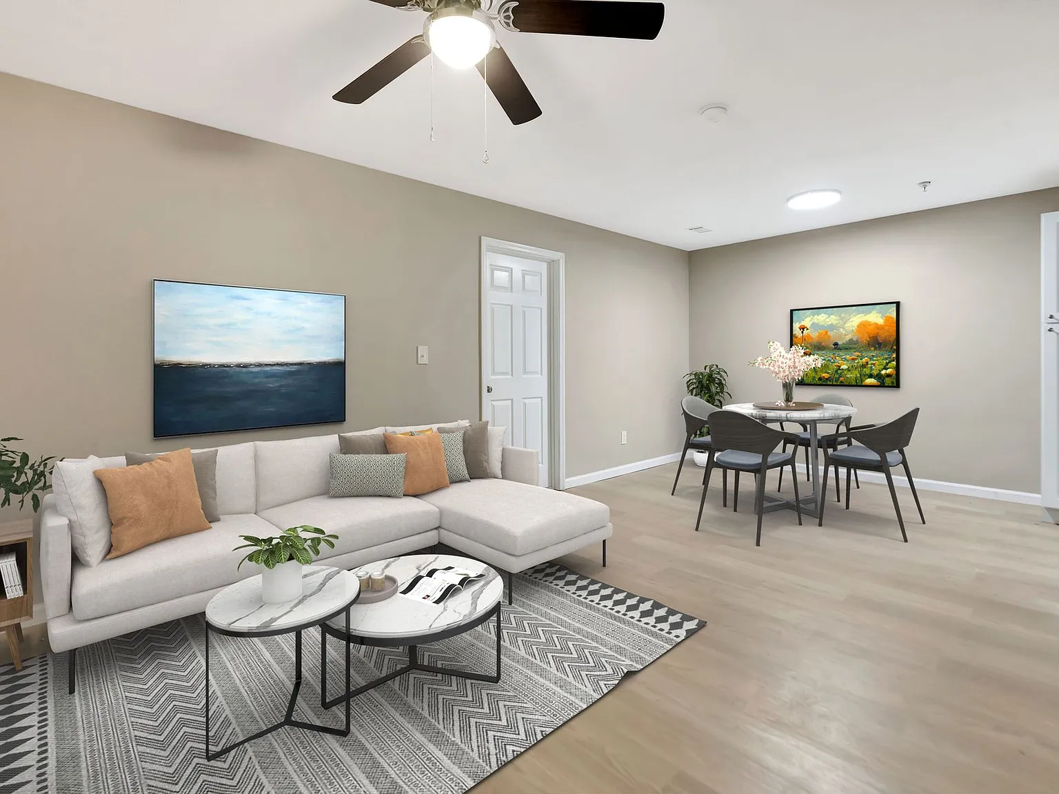 Creekside Apartments — Photo 4